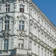 Die Preise für Immobilien steigen weiter — doch ein Kauf für junge Menschen lohnt sich trotzdem, sagt ein Ökonom