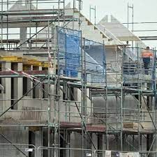 Neugeschäft mit Baufinanzierungen sinkt auf Zwölfjahrestief